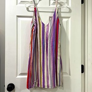 Colorful mini dress ready for a night out/date night in the summer